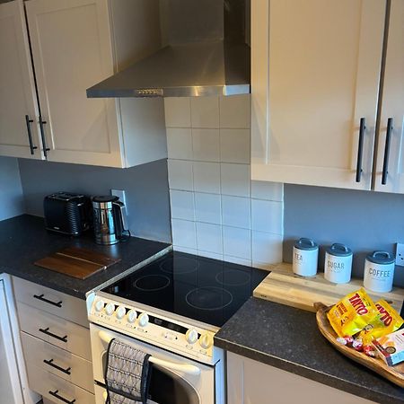 Fantastic Full 3 Bedroom Modern Apartment ベルファスト エクステリア 写真